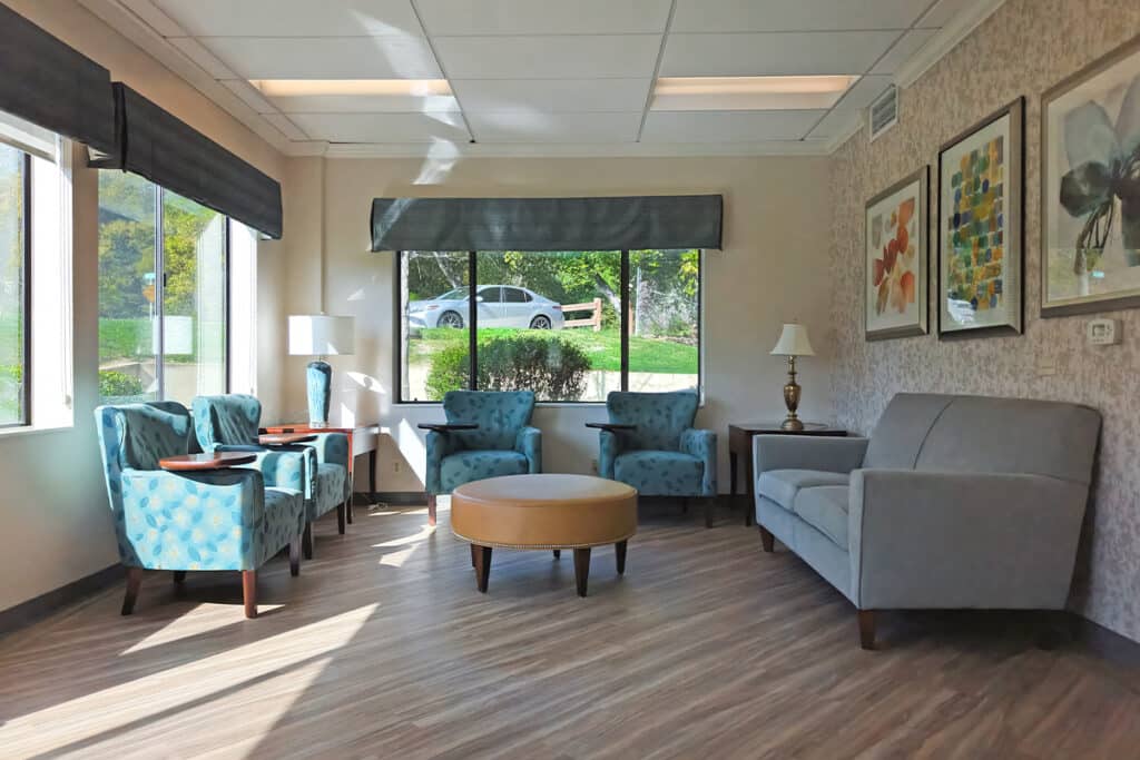 rossmoor post acute sitting area